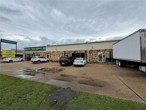 1224 Veterans Memorial Blvd, Kenner, LA, 70062-5224 | Card Image