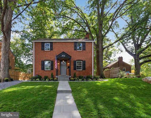 302 Penwood Rd, SILVER SPRING, MD, 20901-2716 | Card Image