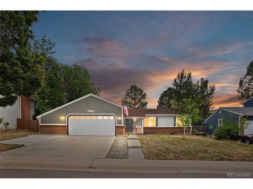 4582 S Fraser Way, Aurora, CO, 80015-1207 | Card Image