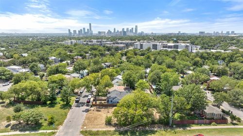 2956 Higgins St, Austin, TX, 78722-1409 | Card Image