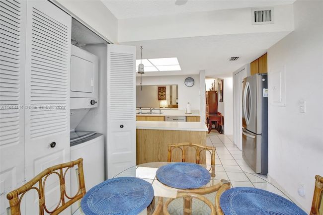 APT-101 - 9510 Seagrape Dr, Condo with 3 bedrooms, 2 bathrooms and null parking in Davie FL | Image 17
