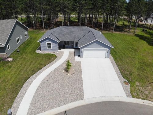 744 Kingsley Ave Se, Wadena, MN, 56482-2516 | Card Image