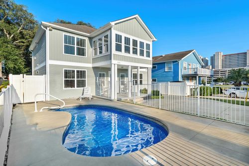 502 17th Ave S, North Myrtle Beach, SC, 29582-4073 | Card Image
