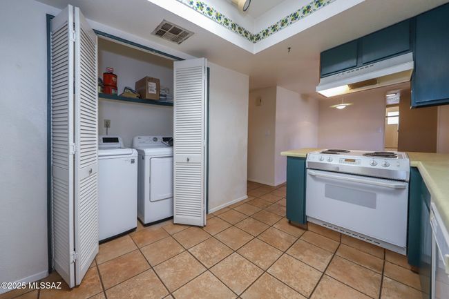 Laundry Closet | Image 10