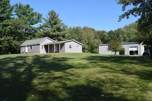 3035 5th Street, Wayland Township, MI, 49348 | Card Image