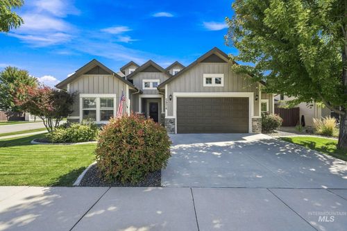 5974 N Eynsford Ave, Meridian, ID, 83646-4623 | Card Image