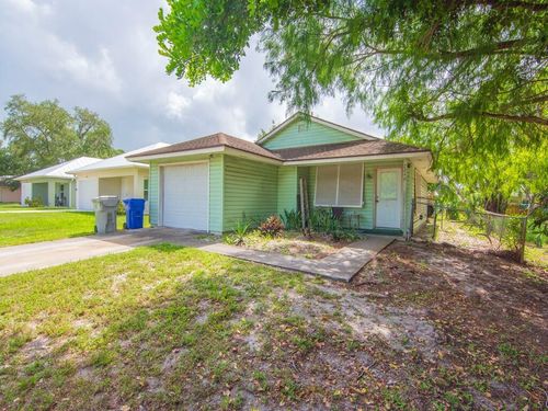 2240 86th Dr, Vero Beach, FL, 32966-5023 | Card Image