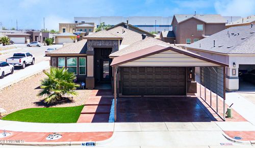 400 S Halstead Dr, Horizon City, TX, 79928-7481 | Card Image