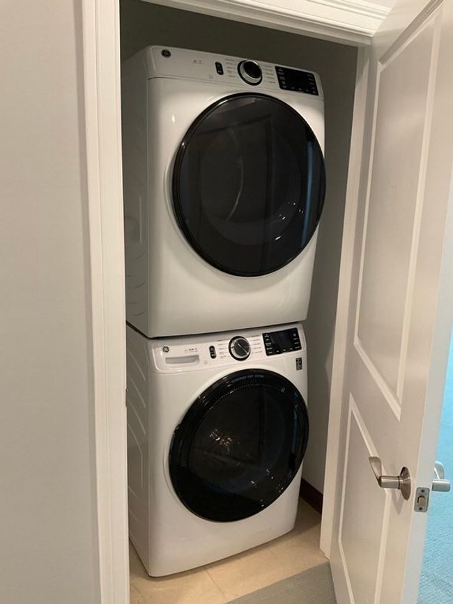 UNIT-28 - 285 Locust St, Townhouse with 2 bedrooms, 3 bathrooms and 1 parking in Woburn MA | Image 18