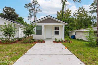 7912 India Avenue, House other with 3 bedrooms, 2 bathrooms and null parking in Jacksonville FL | Image 1