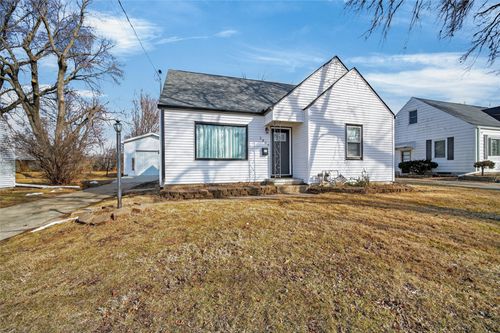 2809 62nd St, Des Moines, IA, 50322-5011 | Card Image