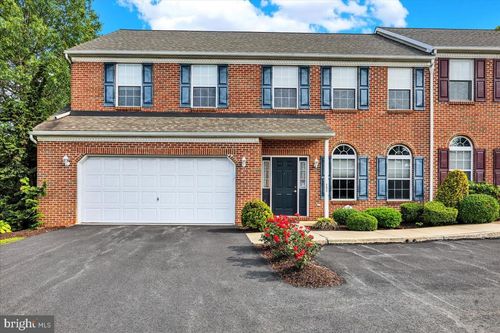 203 Barrington Dr, READING, PA, 19607-2442 | Card Image