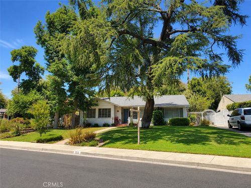 553 Baughman Ave, Claremont, CA, 91711-3733 | Card Image