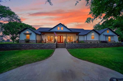805 County Road 3802, Bullard, TX, 75757-8387 | Card Image