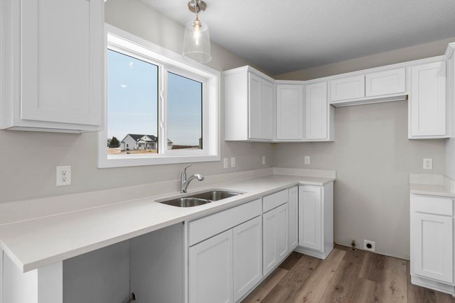 Photos are of a similar, but different home | Image 31