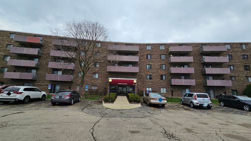 apt-329-1460 Fairlane Dr, Schaumburg, IL, 60193-3567 | Card Image