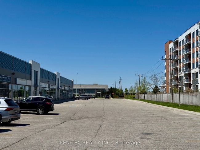 11 - 155 Mostar St, Home with 0 bedrooms, 0 bathrooms and null parking in Stouffville ON | Image 7