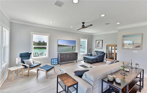 26-26275 Hickory Blvd, BONITA SPRINGS, FL, 34134-3712 | Card Image