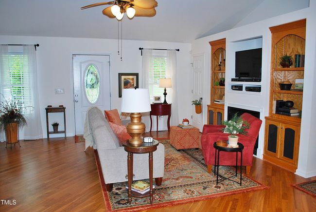 11 Living Room | Image 11