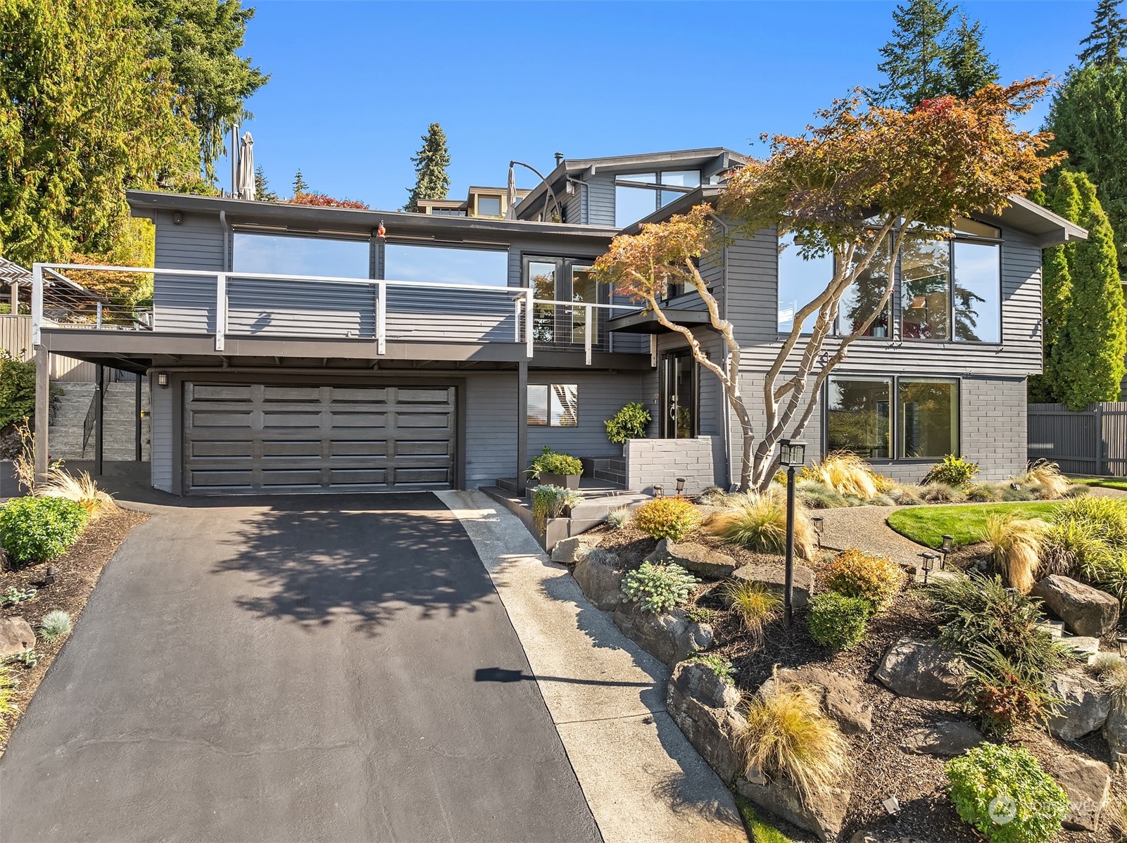 12th Ave, Edmonds, WA 98020