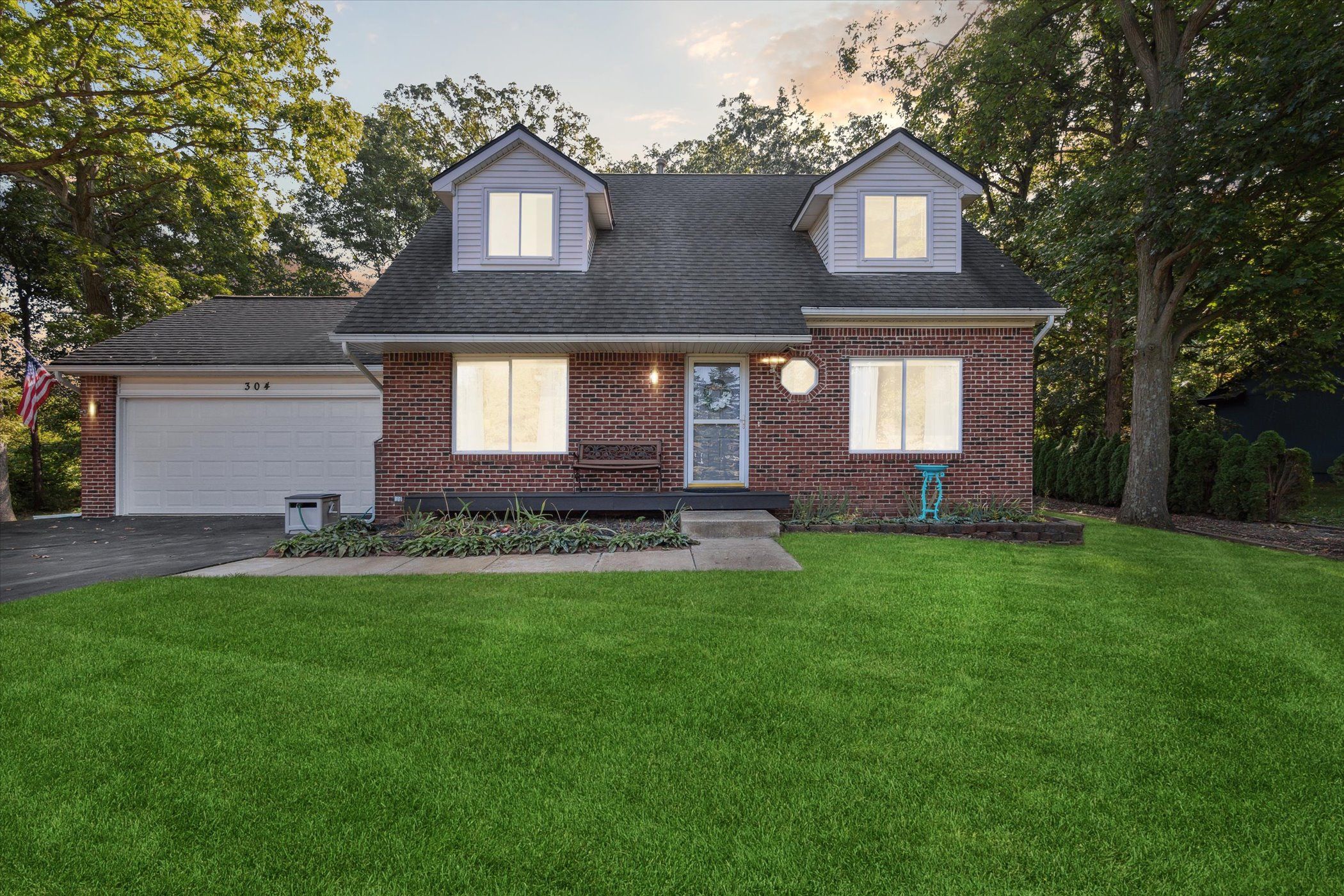 Teggerdine Rd, White Lake, MI 48386