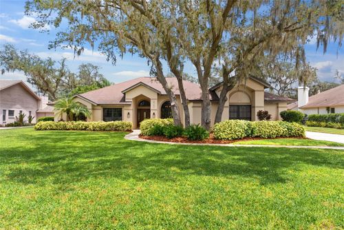 2702 Pine Club Dr, PLANT CITY, FL, 33566-9564 | Card Image