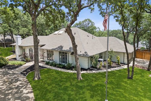 223 Westwood Dr, Southlake, TX, 76092-7906 | Card Image