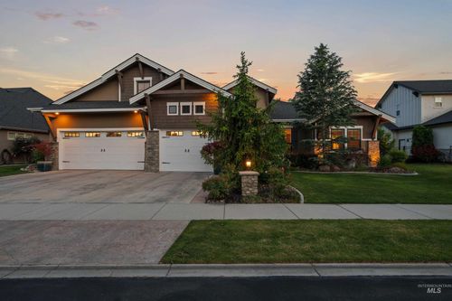 645 E Fishing Creek Ln, Eagle, ID, 83616-5702 | Card Image
