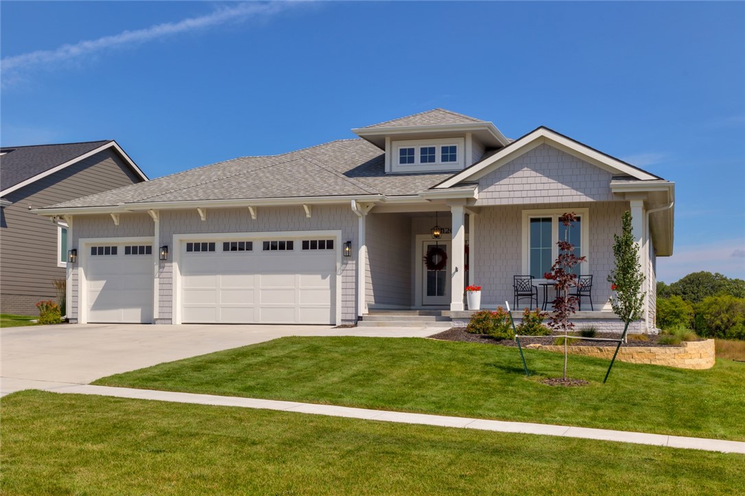 Westport Dr, West Des Moines, IA 50266