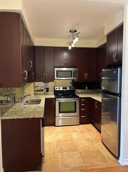 1015-9235 Jane St, Vaughan, ON, L6A0J8 | Card Image