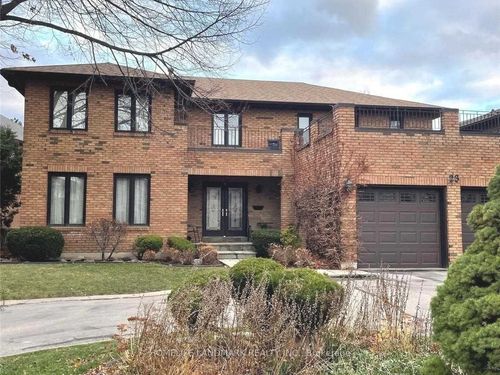 unit2-23 Pennycross Crt, Woodbridge, ON, L4L3M6 | Card Image