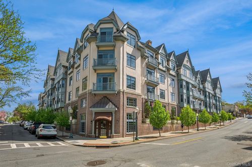 414-55 1st Street, Pelham, NY, 10803 | Card Image