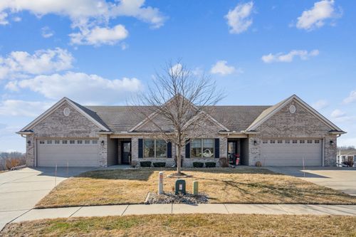 na-3520 Black Lion Cir, Bettendorf, IA, 52722-1230 | Card Image