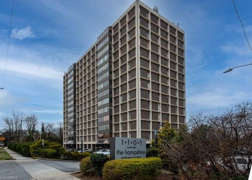 unit-1101-1101 N Elm St, Greensboro, NC, 27401-1317 | Card Image