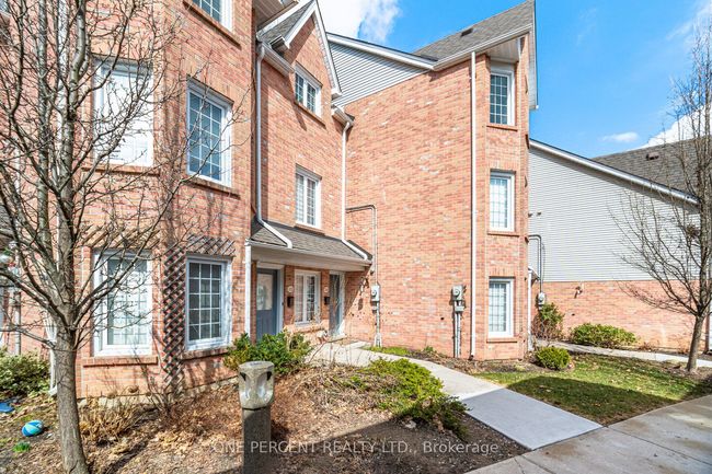 228 - 2110 Cleaver Ave, Condo with 3 bedrooms, 3 bathrooms and 1 parking in Burlington ON | Image 38