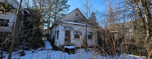 216 N Delaware St, Mounds, IL, 62964-1204 | Card Image