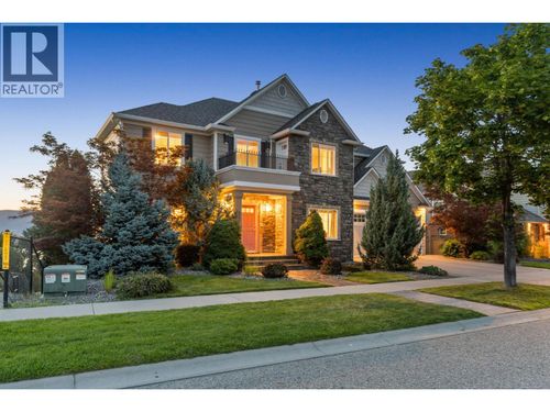 374 Quilchena Dr, Kelowna, BC, V1W4W4 | Card Image