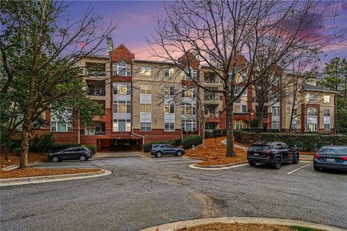 2204-3636 Habersham Rd Nw, Atlanta, GA, 30305-1194 | Card Image