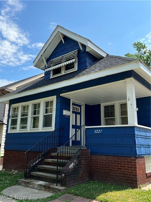 3227 W 114th Street, Cleveland, OH, 44111 | Card Image