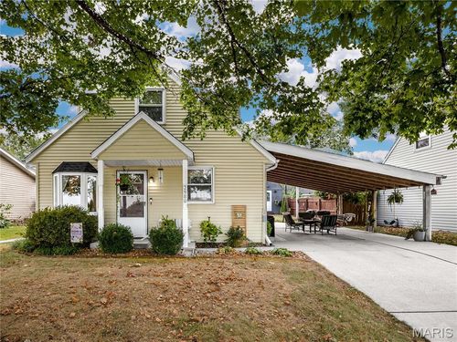 2980 Poplar St, Highland, IL, 62249 | Card Image