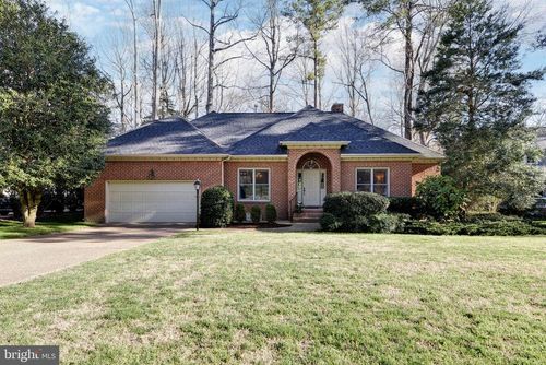 612 Beechwood Dr, Williamsburg, VA, 23185-2791 | Card Image