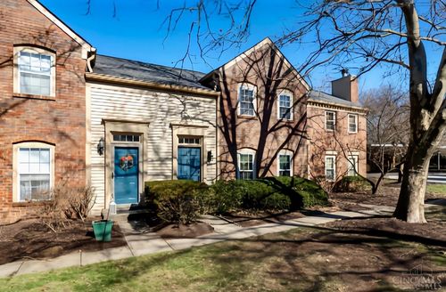 12 Woodsview Ln, Cincinnati, OH, 45241 | Card Image