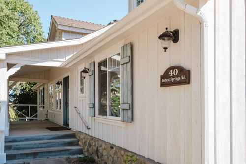 40 Bobcat Springs Rd, Buellton, CA, 93427-9793 | Card Image