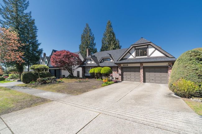 8008 Woodhurst Drive, House other with 5 bedrooms, 3 bathrooms and 6 parking in Burnaby BC | Image 2