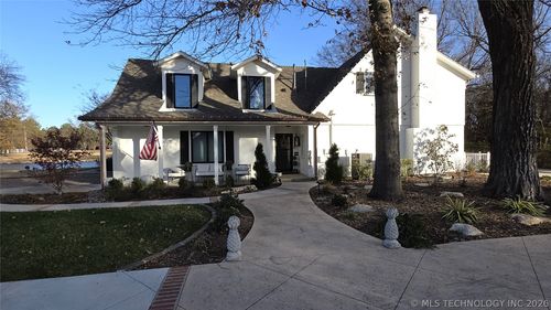 10501 S 129th East Ave, Broken Arrow, OK, 74011-1504 | Card Image