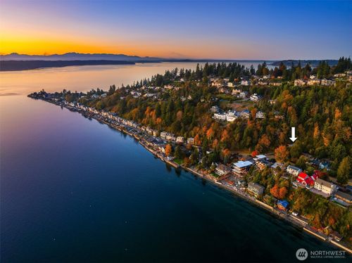 2660 Sw 172nd St, Burien, WA, 98166-3258 | Card Image