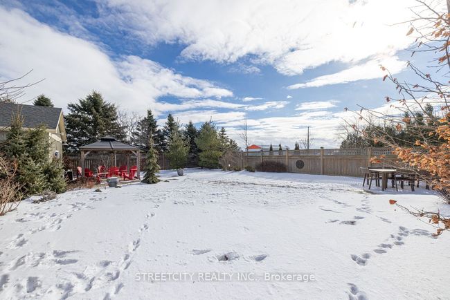 2400 La Salle Line, House other with 4 bedrooms, 3 bathrooms and 12 parking in St. Clair ON | Image 39