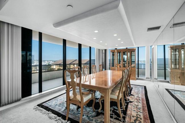 252 - 100 Lakeshore Drive, Condo with 3 bedrooms, 4 bathrooms and null parking in North Palm Beach FL | Image 11