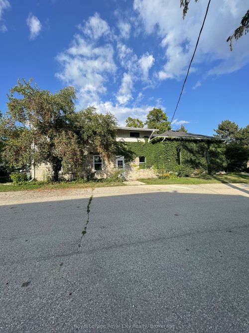 245 Speedvale Avenue W, Guelph, ON, N1H1C5 | Card Image