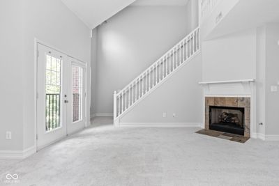 1039 Reserve Way, Condo with 2 bedrooms, 2 bathrooms and null parking in Indianapolis IN | Image 2